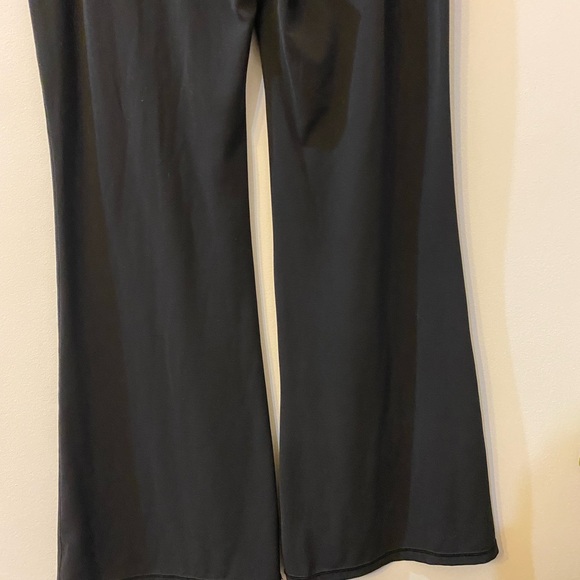 Athleta Elation Flare Pant Black Women Size L - Picture 9 of 12